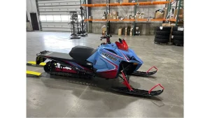 2024 Yamaha SXVENOM Mountain Snowmobile for Sale (3)