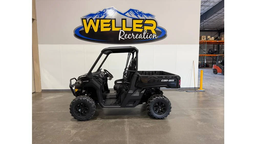 2025 Can Am Defender XT HD10 3 Seater UTV for Sale (1)