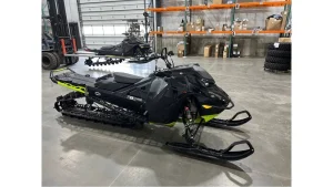 2025 Ski Doo SUMMIT X w Expert Package 165 850 Turbo Snowmobile for Sale (3)