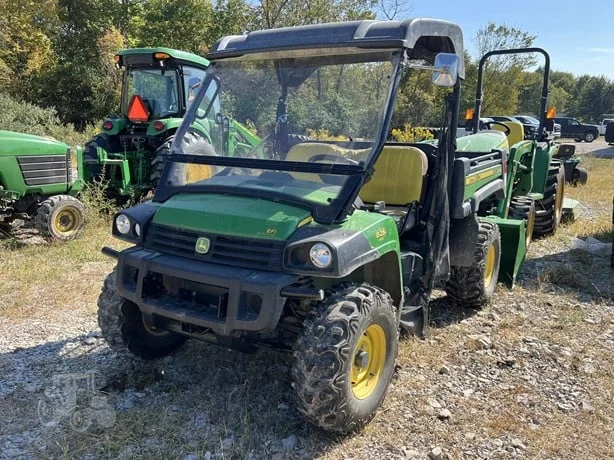 2014 John Deere Gator XUV 825i 4WD Utility Cart Pre Owned For Sale (2)