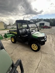 2023 John Deere Gator XUV 835M 4WD Diesel Utility Cart Pre Owned For Sale18 (5)
