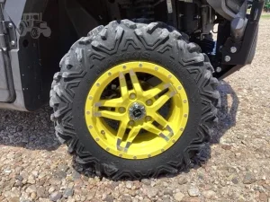 2023 John Deere Gator XUV 835R 4WD Utility Cart40 (8)