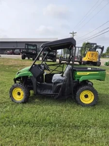 2024 John Deere Gator XUV 590M 4x4 Gas Utility Cart010 (2)