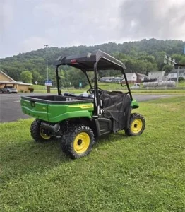 2024 John Deere Gator XUV 590M 4x4 Gas Utility Cart010 (3)