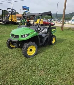 2024 John Deere Gator XUV 590M 4x4 Gas Utility Cart010 (5)