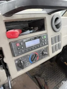 2024 John Deere Gator XUV 835R 4WD Utility Cart Pre Owned For Sale39 (1)