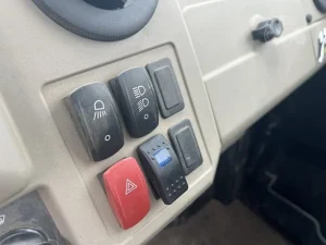 2024 John Deere Gator XUV 835R Signature Edition 4WD Utility Cart Pre Owned For Sale (1)