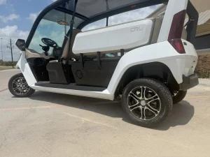2025 CLUB CAR Cru 6 Passenger LSV White for Sale (3)