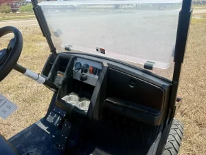 2025 E Z GO Express 6 Gas for Sale (4)