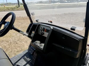 2025 E Z GO Express L6 Gas (4)