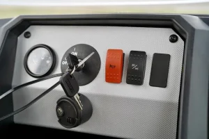 2025 E Z GO Express L6 Gas EFI for Sale (10)