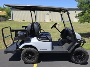 2025 E Z GO Express S4 Gas EFI for Sale (4)