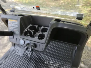 2025 E Z GO Freedom RXV ELiTE 2 2 White for Sale (4)