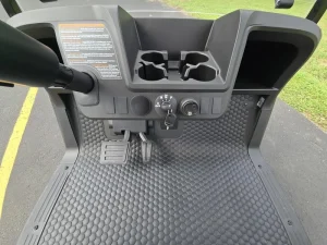 2025 E Z GO Freedom RXV ELiTE 2 2 White for Sale (7)