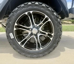 2026 CLUB CAR Onward 4 Gas EFI Metallic Silver for Sale (7)