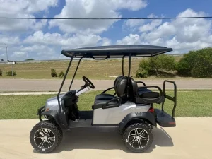 2026 CLUB CAR Onward 4 Gas EFI Metallic Silver for Sale (9)
