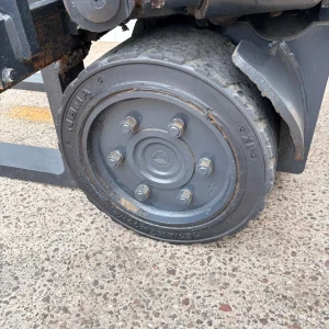 AisleMaster 15NE Electric Articulated Forklift For Sale10 (10)