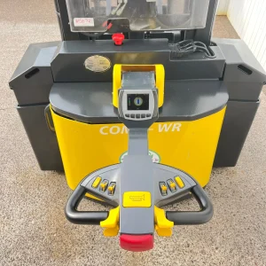 Combilift WR Electric Forklift Pantograph Carriage 3200mm Lift Height For Sale (4)