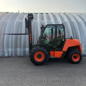 New AUSA C251H 4×4 Rough Terrain Forklift For Sale (17)