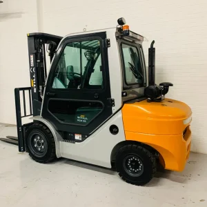New Still RCD35 Diesel Forklift Full Cab 4 7m Lift for Sale (3)