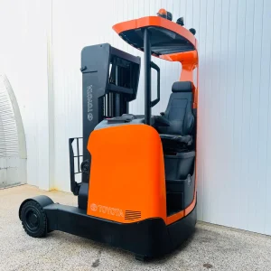 TOYOTA RRE160 IndoorOutdoor Reach Forklift for Sale (3)