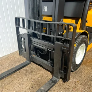 YALE GDP35VX Diesel Forklift for Sale (10)