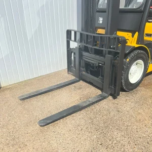 YALE GDP35VX Diesel Forklift for Sale (4)