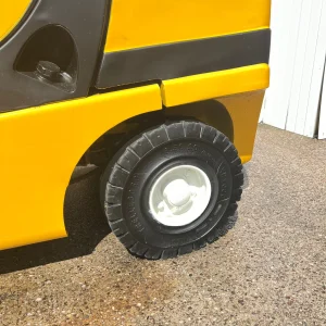 YALE GDP35VX Diesel Forklift for Sale (9)